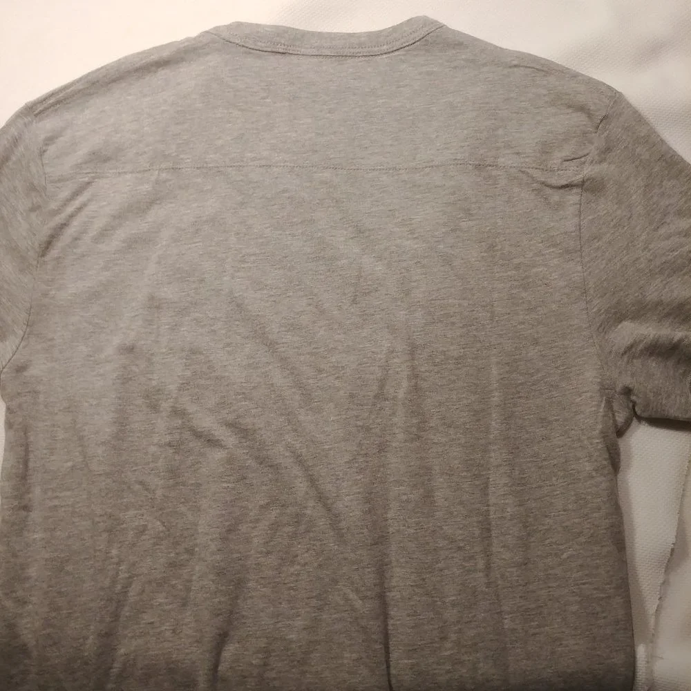 French Connection Embroidery Tee T Shirt  size L - Picture 6 of 6